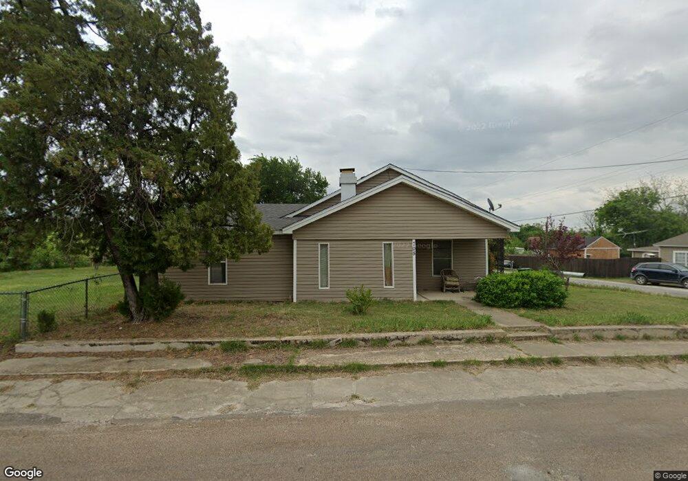 705 S Trenchard St, Decatur, TX 76234 - photo 1