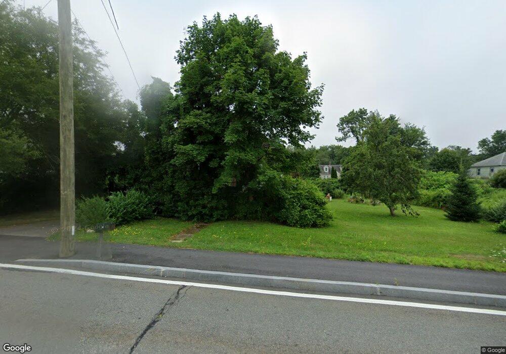 543 State Rd, North Dartmouth, MA 02747 - photo 1