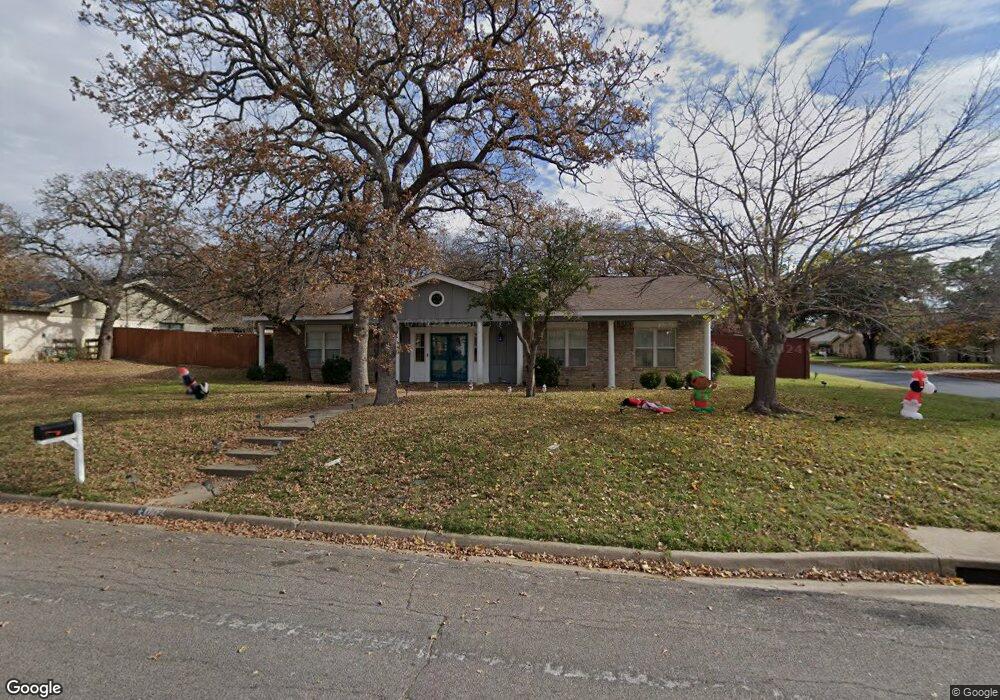 1712 Northridge Dr, Hurst, TX 76054 - photo 1