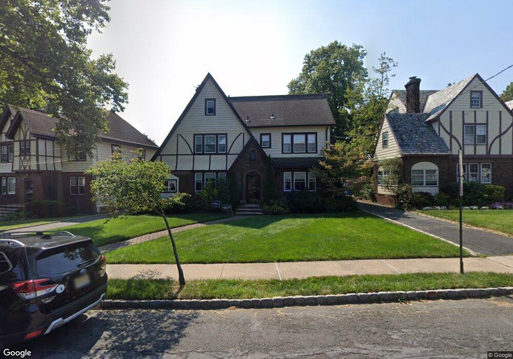 41 Burroughs Way, Maplewood, NJ 07040 - photo 1