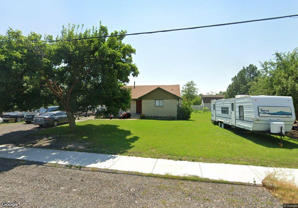 390 E 300 S, Hyrum, UT 84319 - photo 1
