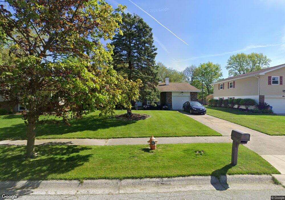 208 Hemlock Ln, Crown Point, IN 46307 - photo 1