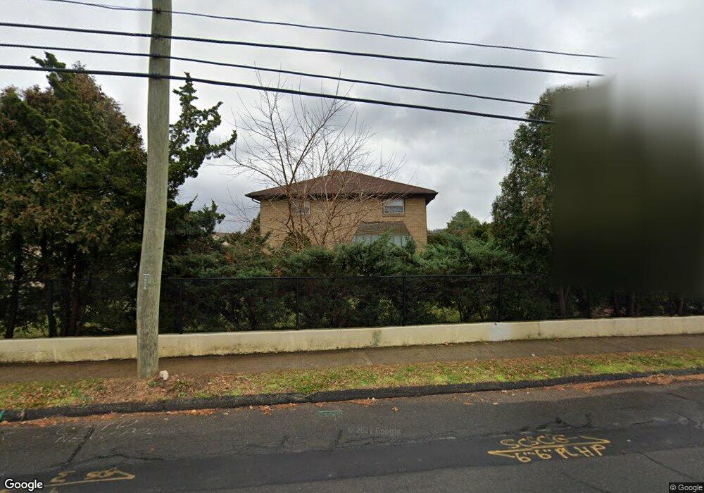 255 Harbor St, Branford, CT 06405 - photo 1