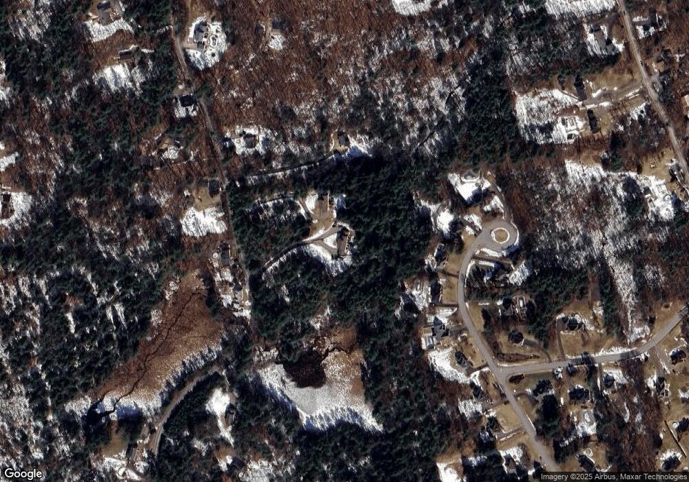 352 Tirrell Hill Rd, Goffstown, NH 03045 - photo 1