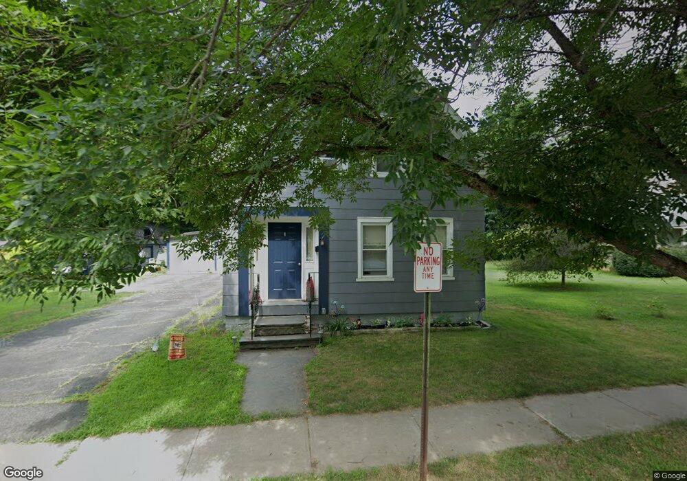 28 Mechanic St, Shelburne Falls, MA 01370 - photo 1