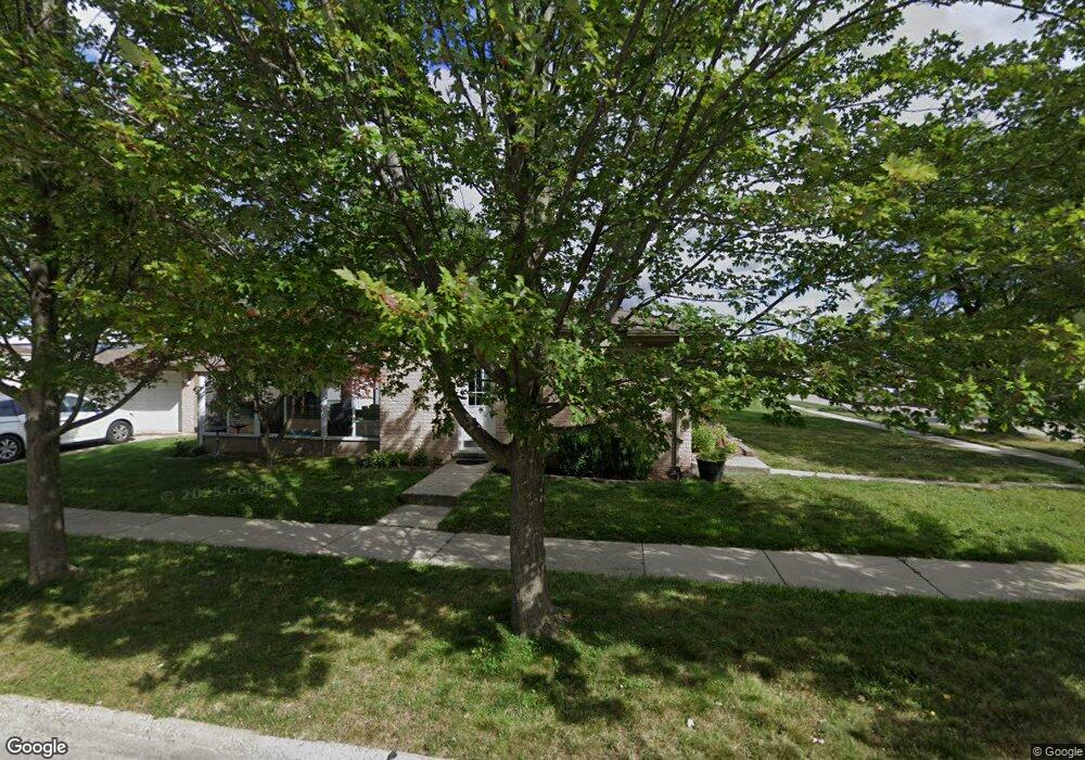 27505 Larry St unit Bldg-Unit, Roseville, MI 48066 - photo 1