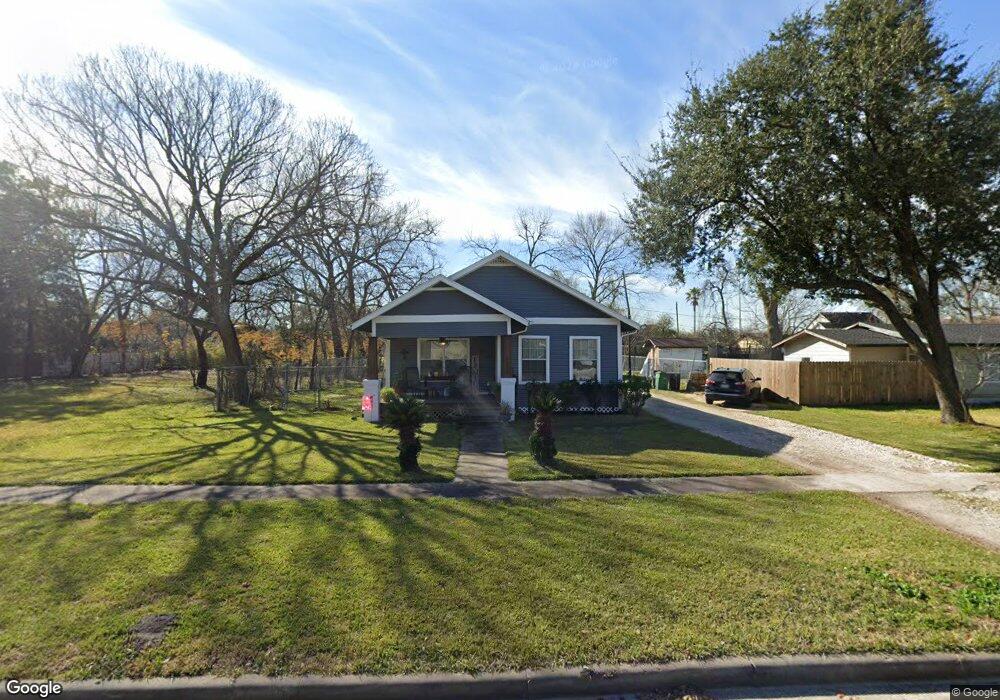 7922 Grafton St, Houston, TX 77017 - photo 1