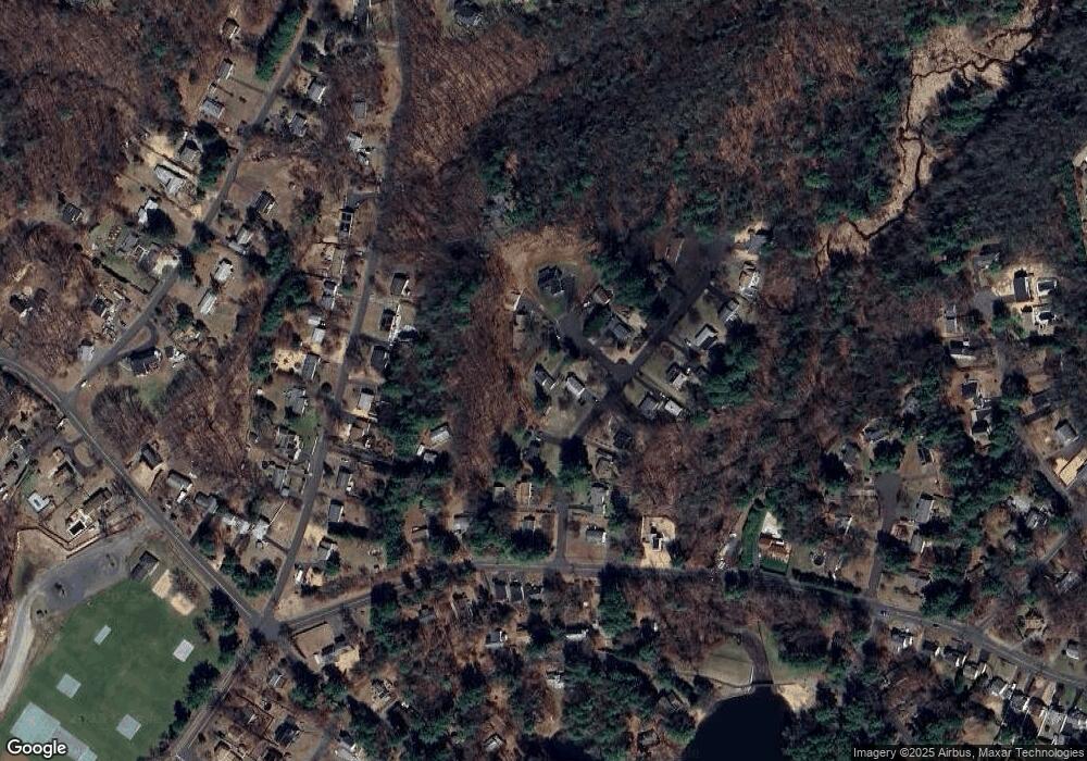 3 Crabapple Ln, Unionville, CT 06085 - photo 1