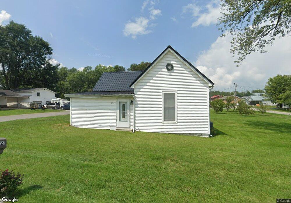 621 W Main St, Harrodsburg, KY 40330 - photo 1