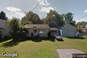 329 Bessemer Ave, Conneaut, OH 44030