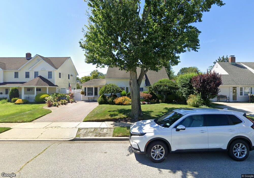 144 Elm Dr E, Levittown, NY 11756 - photo 1