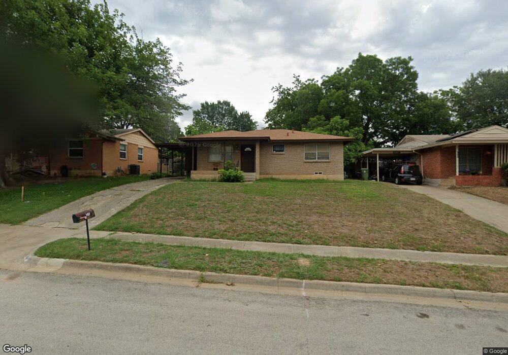 304 Myrtle Dr, Hurst, TX 76053 - photo 1