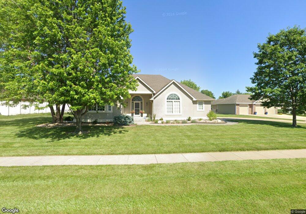 2626 SW Chauncey Ct, Topeka, KS 66614 - photo 1