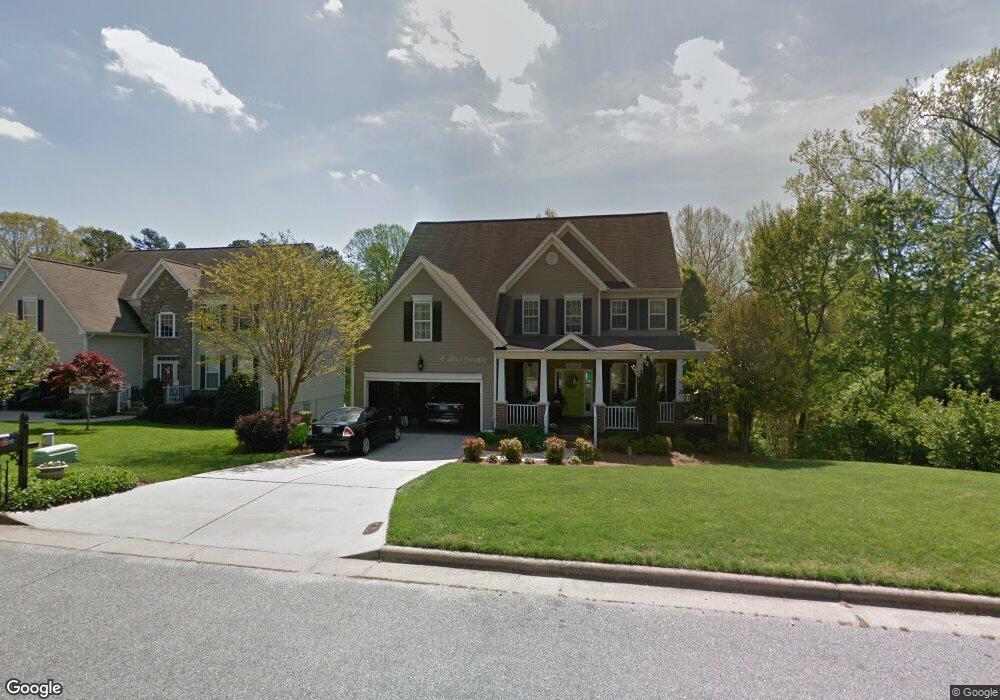 100 Jamestown Oaks Dr, Jamestown, NC 27282 - photo 1