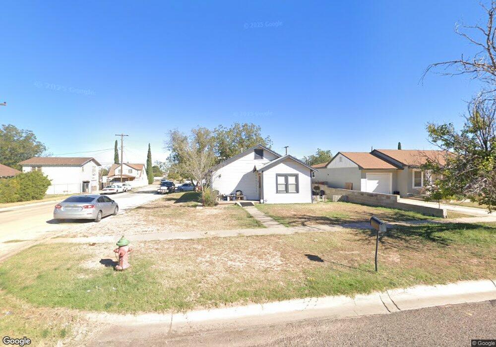 1301 Johnson St, Big Spring, TX 79720 - photo 1