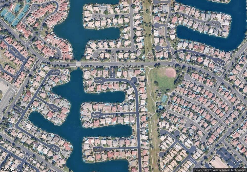 1917 E Cypress Tree Dr, Gilbert, AZ 85234 - photo 1