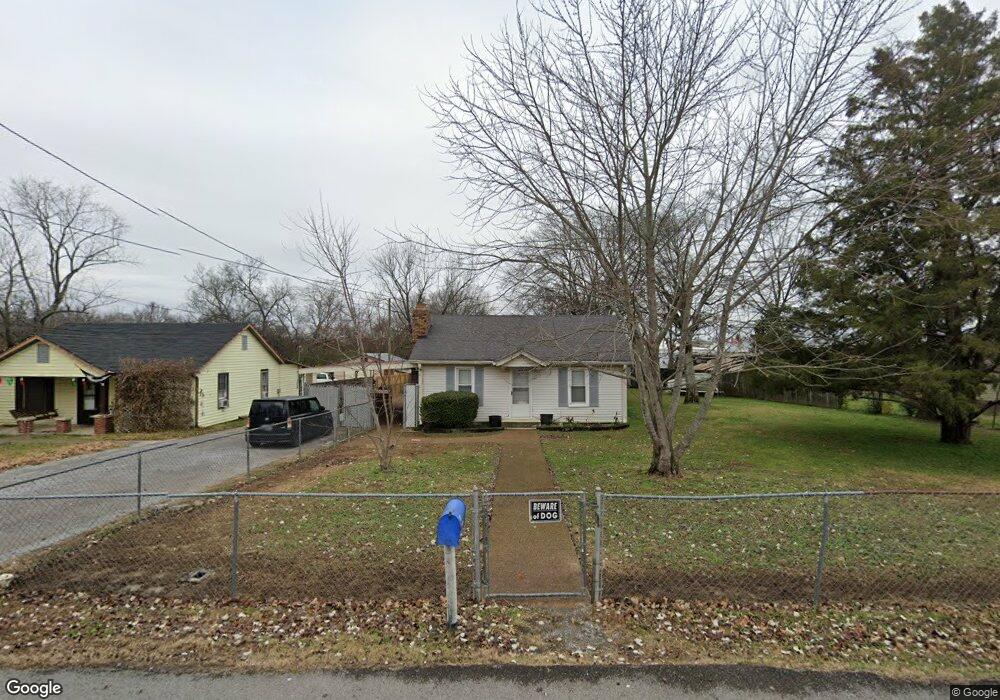 108 W Adams Ave, Lebanon, TN 37087 - photo 1