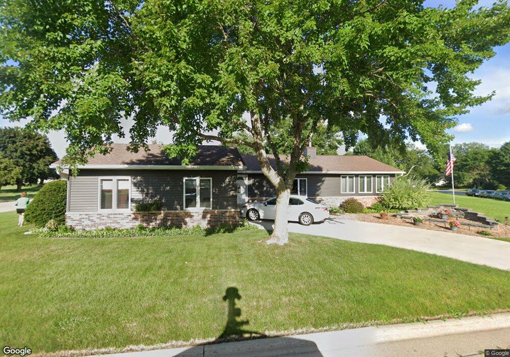 1405 Willow St, La Crescent, MN 55947 - photo 1