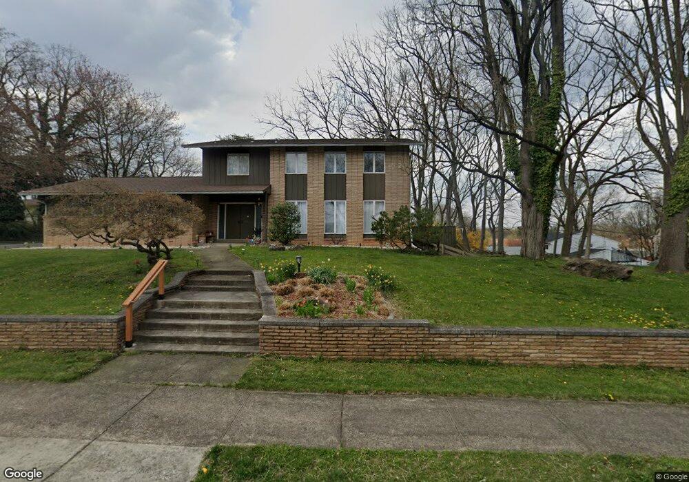 2411 W Greenleaf St unit 2425, Allentown, PA 18104 - photo 1