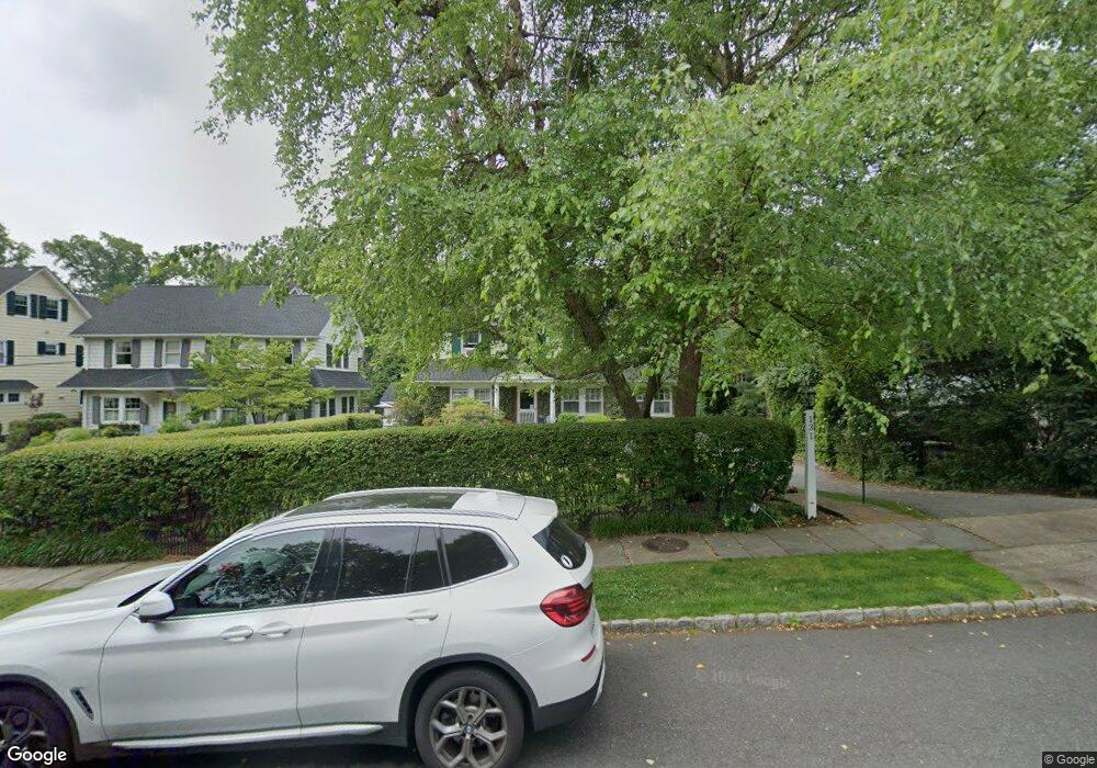 131 Llewellyn Rd, Montclair, NJ 07042 - photo 1