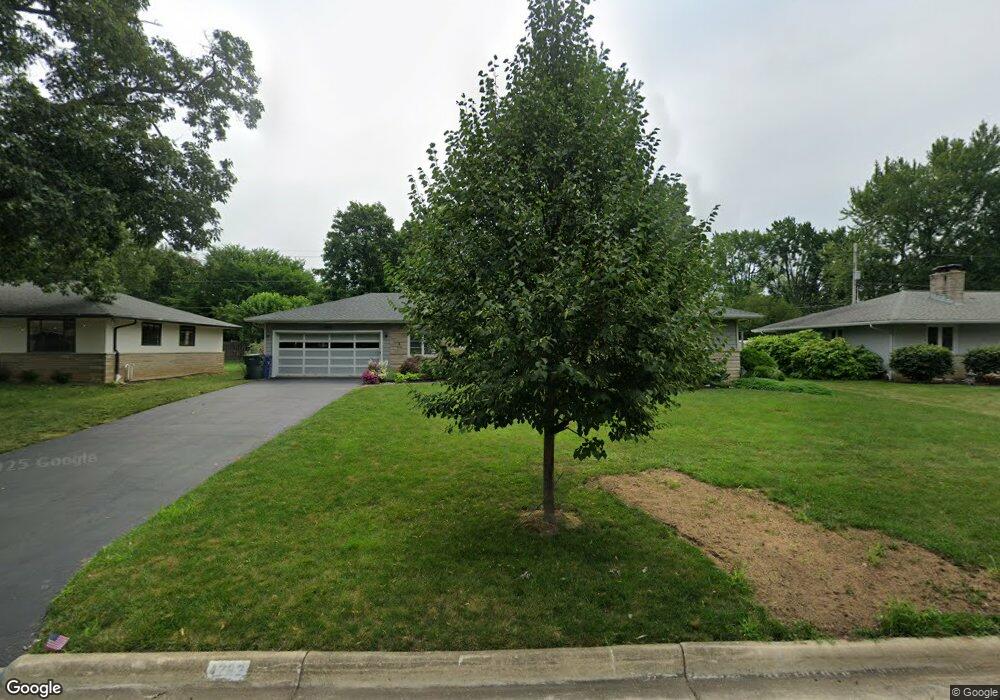 4282 Lawnview Dr, Columbus, OH 43214 - photo 1