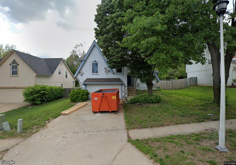 5110 Perry Ln, Shawnee, KS 66203 - photo 1