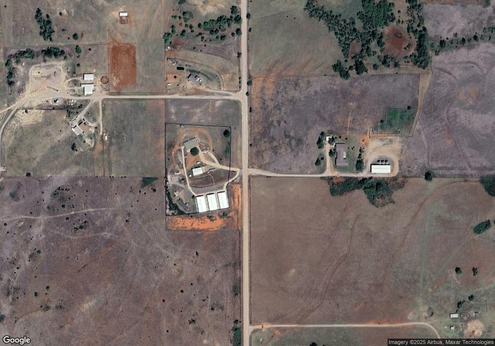10548 N 2000 Rd, Elk City, OK 73644 - photo 1