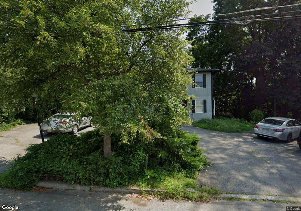 610 Oakwood St, Easton, PA 18045 - photo 1