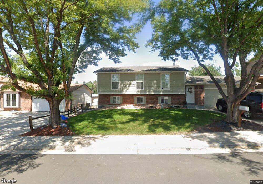 16581 E Kansas Dr, Aurora, CO 80017 - photo 1