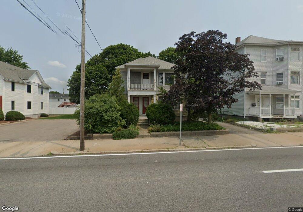 1381 Newport Ave, Pawtucket, RI 02861 - photo 1