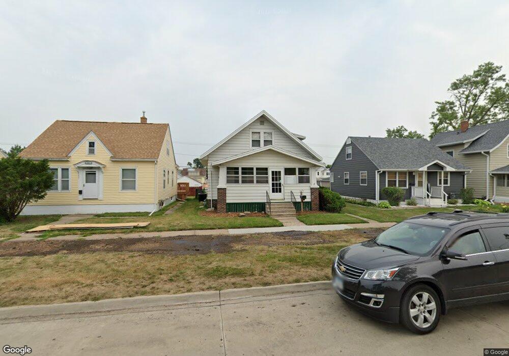 1915 3rd St SW, Cedar Rapids, IA 52404 - photo 1