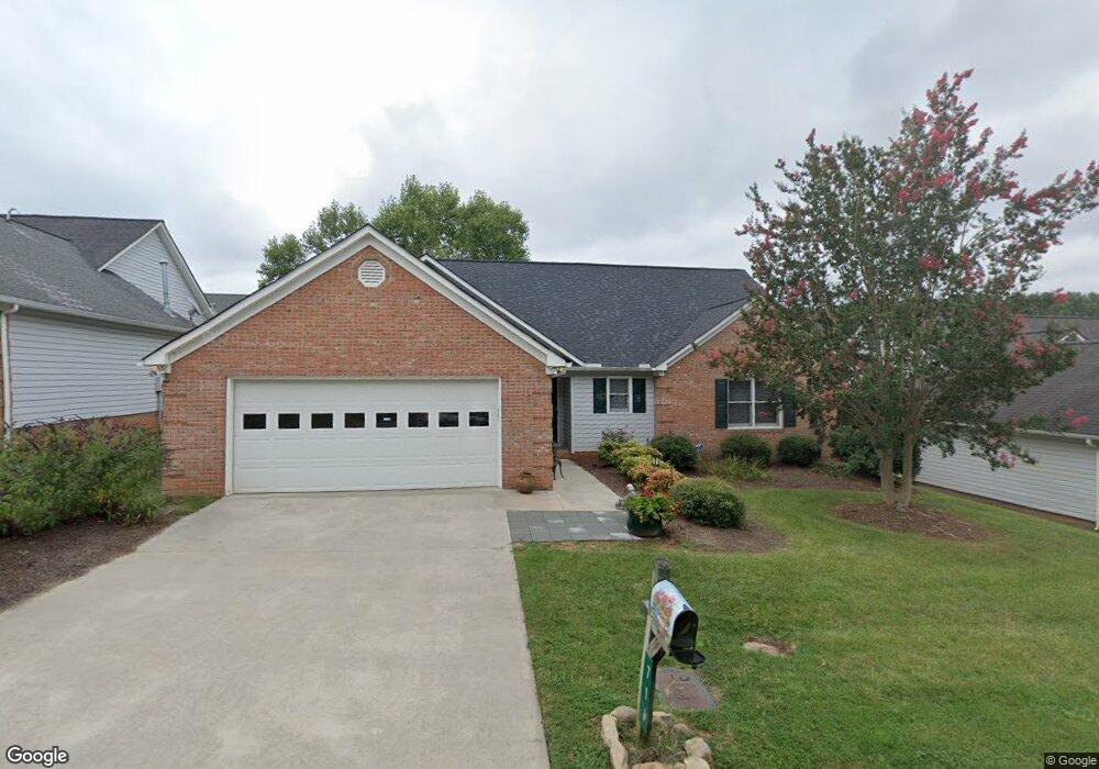 711 Hidden Creek Cir, Salisbury, NC 28147 - photo 1