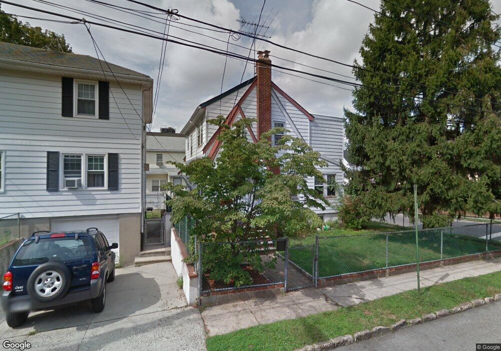 101 Lee Ave, Yonkers, NY 10705 - photo 1