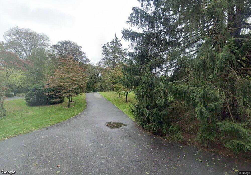 4 Roads End, Glen Head, NY 11545 - photo 1