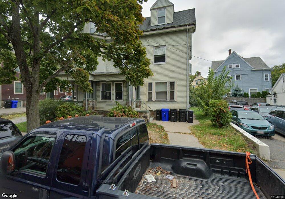 77 Thorndike St unit 5, Brookline, MA 02446 - photo 1