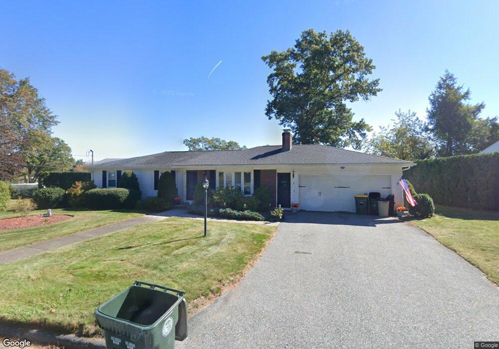 15 Lucille Dr, Greenville, RI 02828 - photo 1