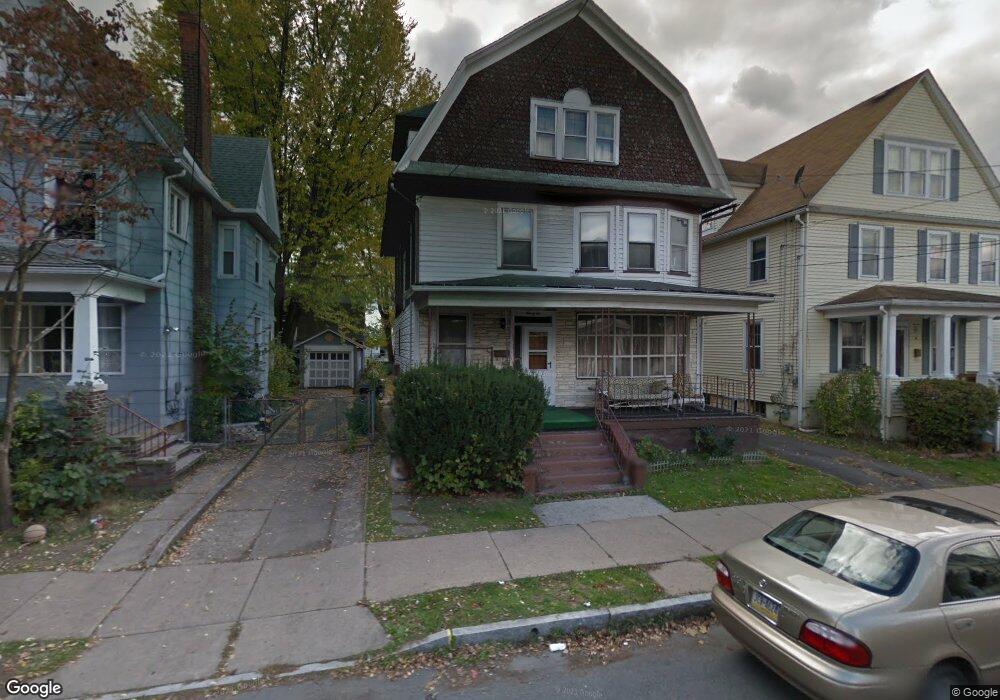 92 Elizabeth St, Wilkes Barre, PA 18702 - photo 1