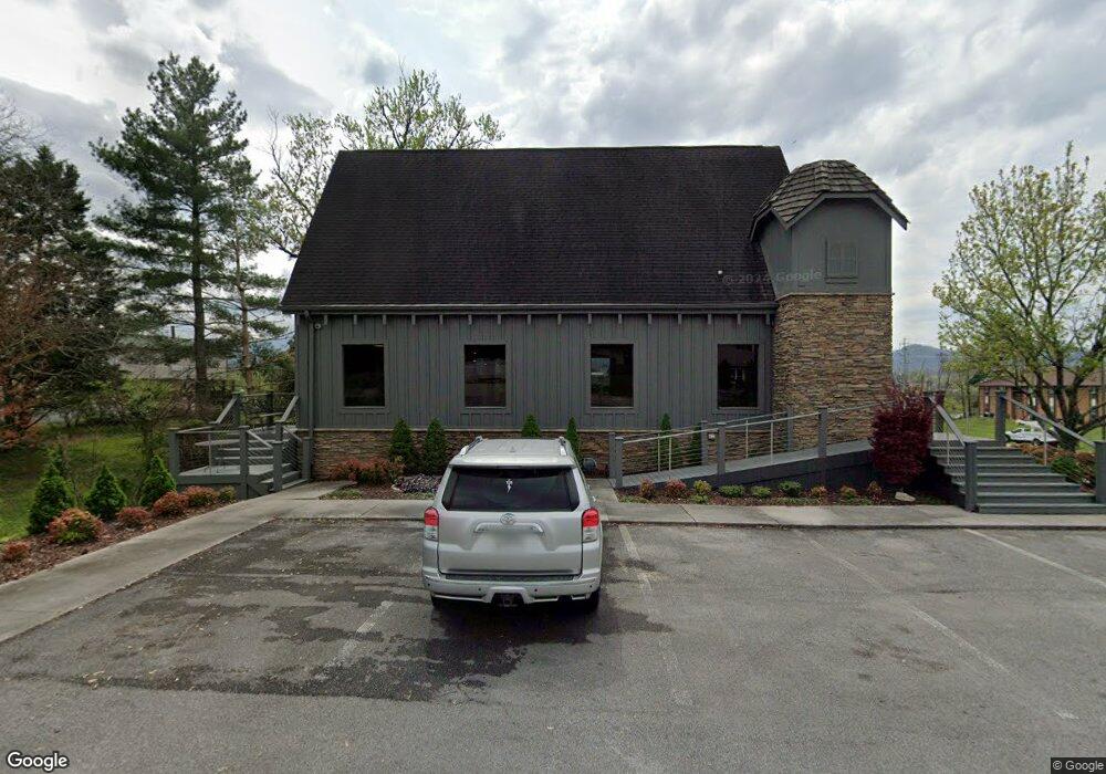 3404 Householder St unit 109, Pigeon Forge, TN 37863 - photo 1