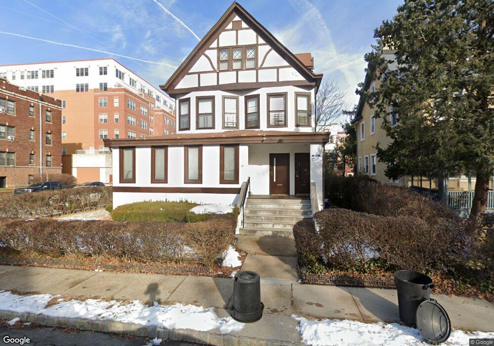 29 The Crescent unit A, Montclair, NJ 07042 - photo 1