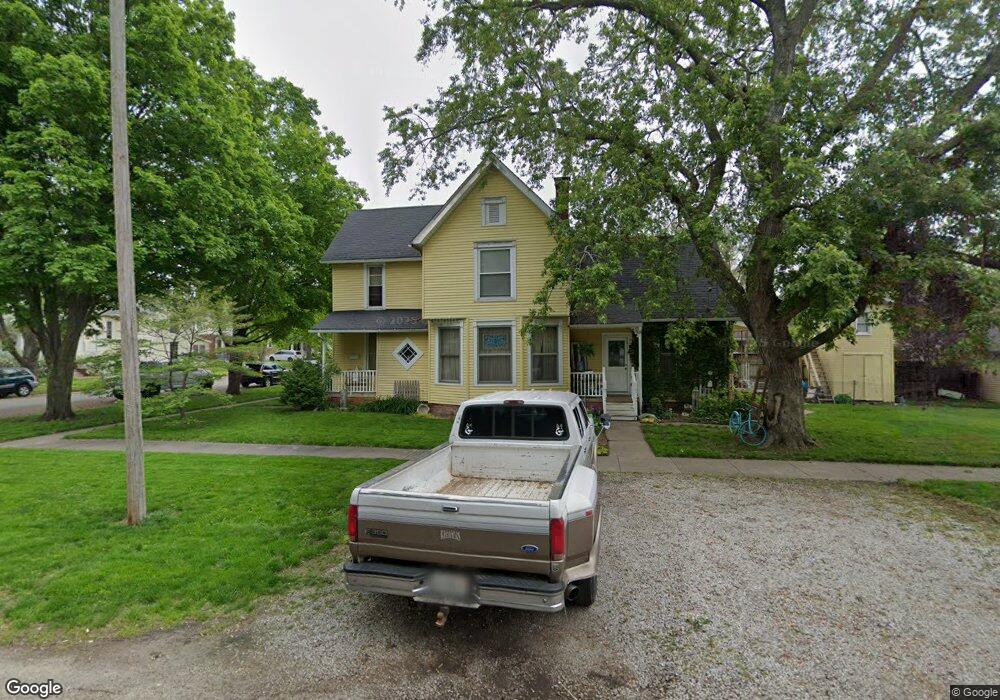 2421 Prairie Ave, Mattoon, IL 61938 - photo 1