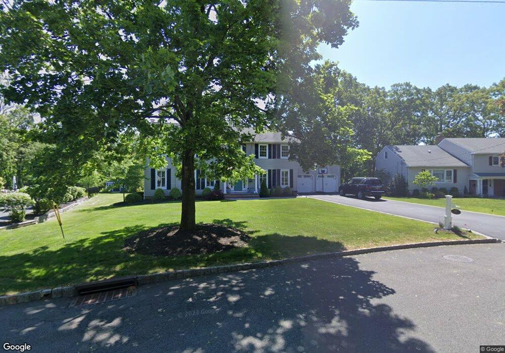30 Roland Rd, New Providence, NJ 07974 - photo 1