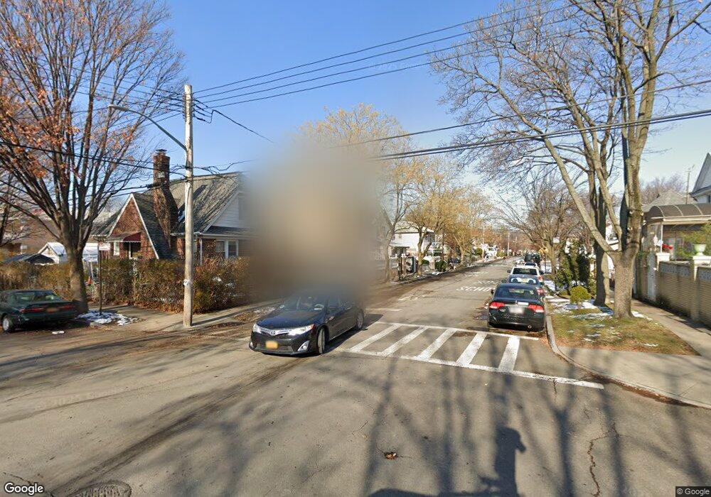 7810 160th St, Fresh Meadows, NY 11366 - photo 1