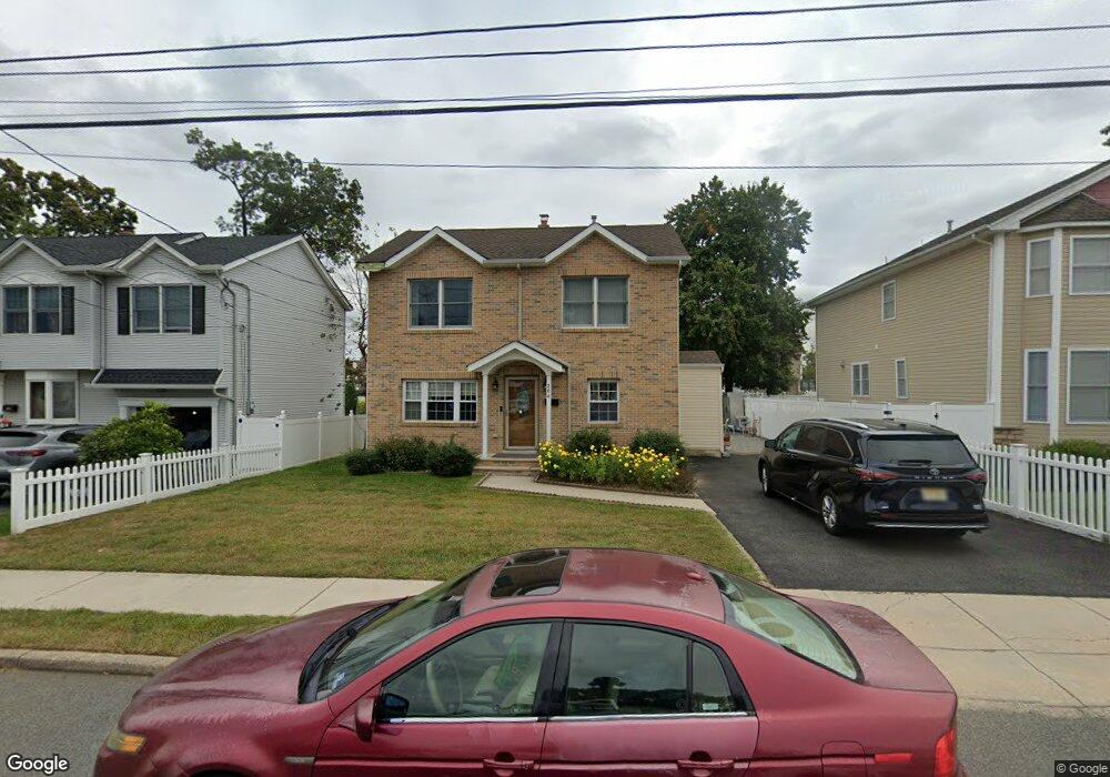 206 Hayes Dr, Saddle Brook, NJ 07663 - photo 1