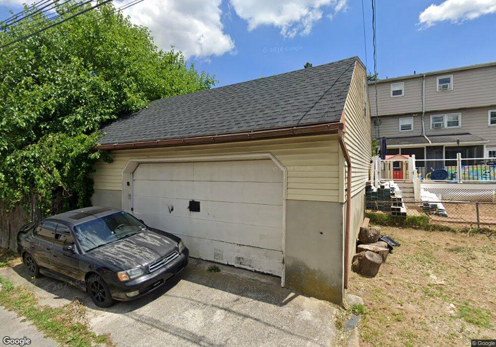 924 S Meadow St unit 926, Allentown, PA 18103 - photo 1