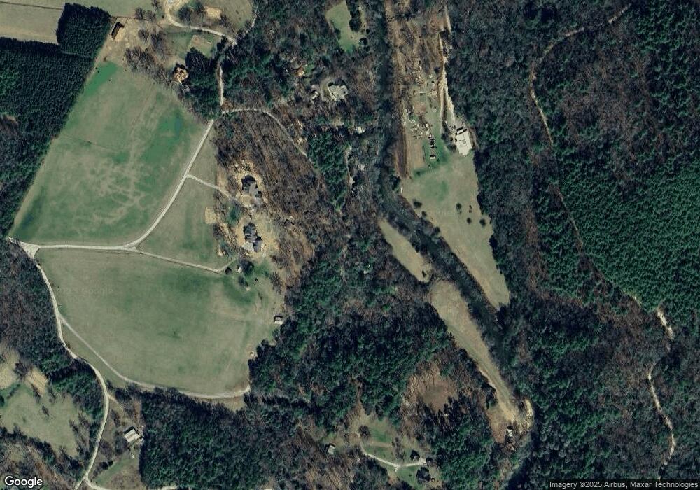 415 Wib Kendall Rd, Blue Ridge, GA 30513 - photo 1