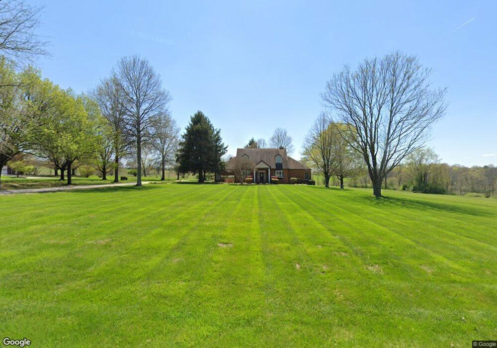 730 Stoneleigh Dr, Frankfort, KY 40601 - photo 1