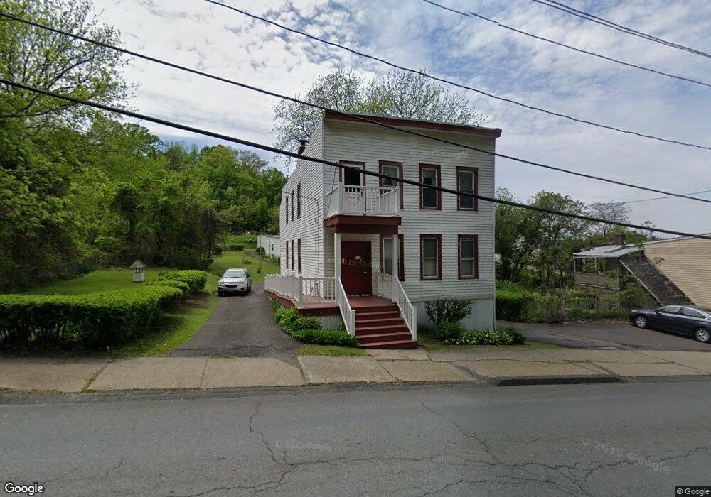 9 Morrison Ave, Troy, NY 12180 - photo 1