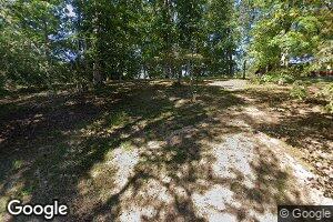 106 Mcnabb Dr, Elkview, WV 25071