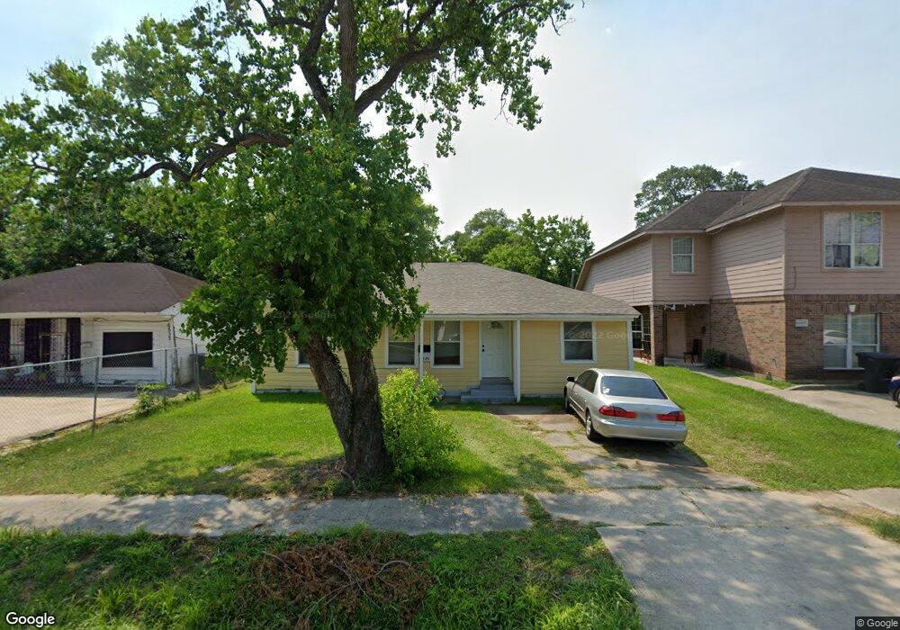 6828 Saint Augustine St, Houston, TX 77021 - photo 1
