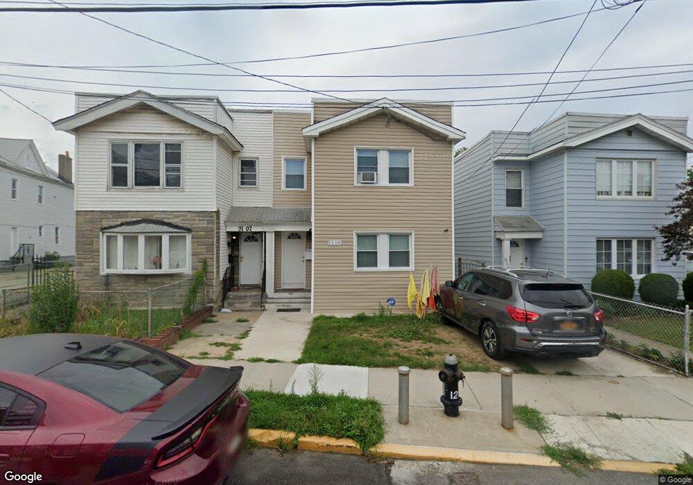 9109 197th St, Hollis, NY 11423 - photo 1